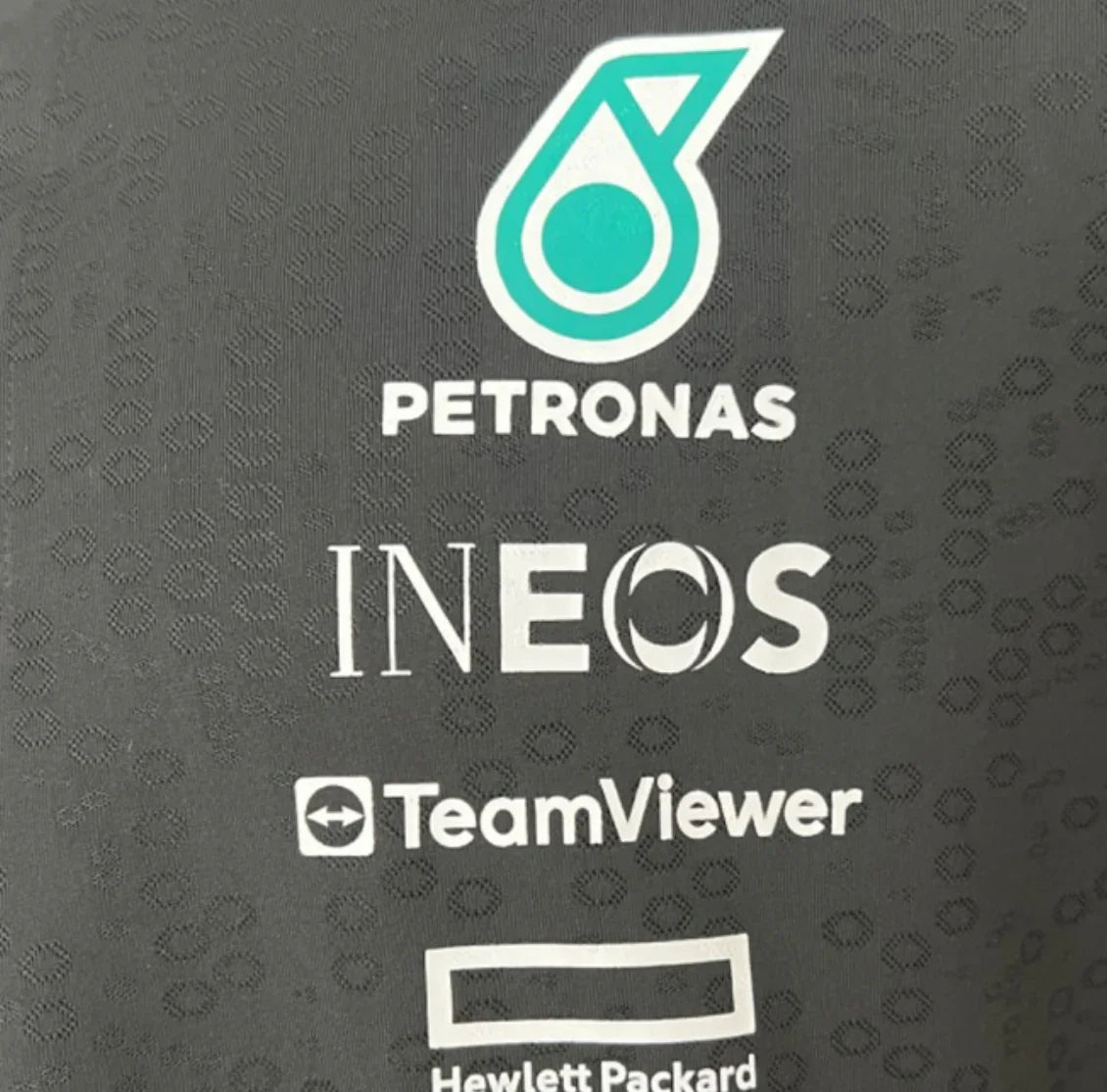 POLO MERCEDES-BENZ AMG PETRONAS 2024 - BLACK EDITION